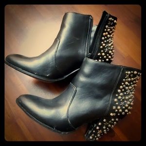 Zara Black studded bootie